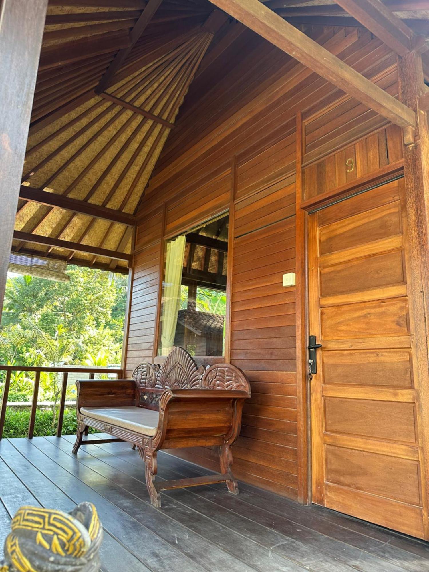 Villa Joglo Tepi Sungai Sidemen  Buitenkant foto